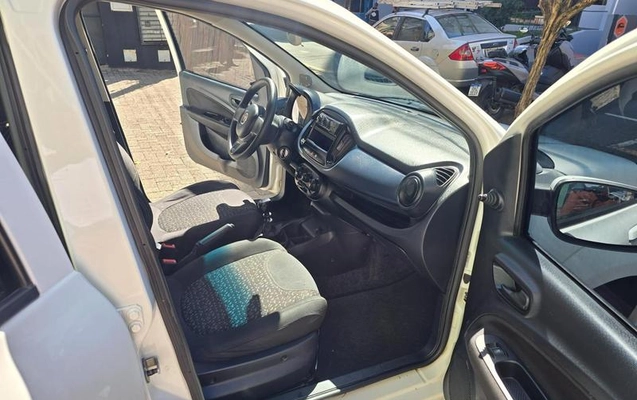 imagem-https://www.socarrao.com.br/sc-vehicle-images-prod/3439509/1787687819210-8416079_16_B_e39e7a781b.jpeg