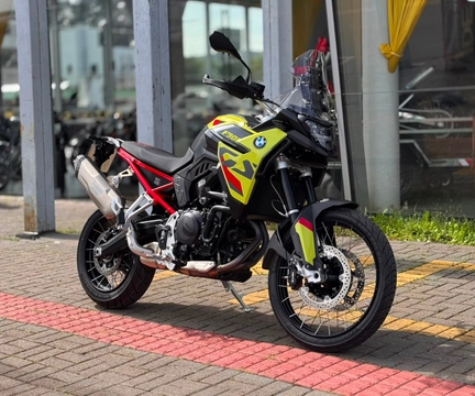 Bmw F 900 GS Plus 2025 Amarelo — foto 1 de 3