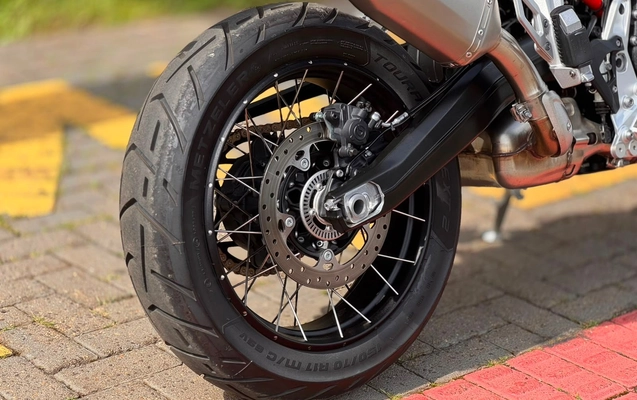 imagem-https://www.socarrao.com.br/sc-vehicle-images-prod/3439558/1787687888200-d5bad0a997914be9b1229e9163f21ce1_1787687645270.jpg