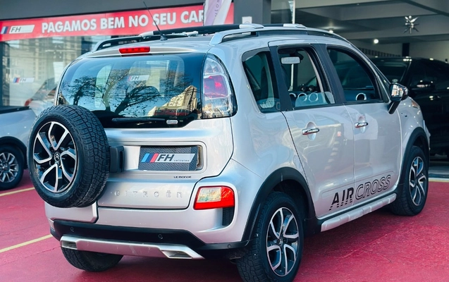 imagem-https://www.socarrao.com.br/sc-vehicle-images-prod/3439570/1787688004478-gb-88009a3.jpeg