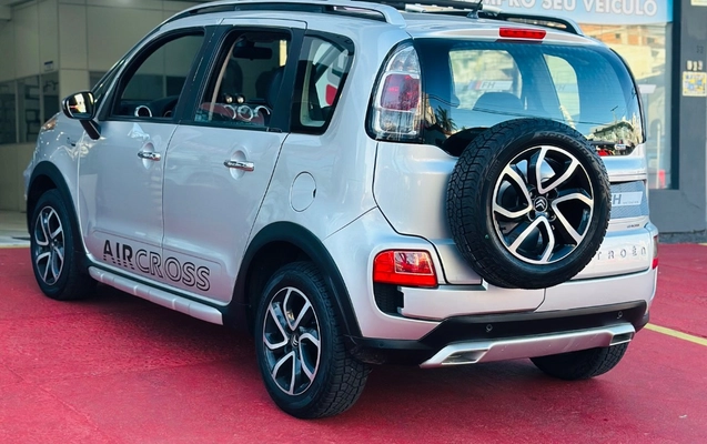 imagem-https://www.socarrao.com.br/sc-vehicle-images-prod/3439570/1787688004480-gb-191cd73.jpeg