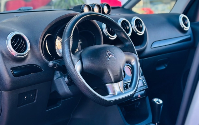 imagem-https://www.socarrao.com.br/sc-vehicle-images-prod/3439570/1787688004487-gb-d489cd4.jpeg
