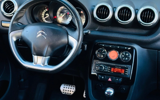 imagem-https://www.socarrao.com.br/sc-vehicle-images-prod/3439570/1787688004488-gb-531b5cf.jpeg