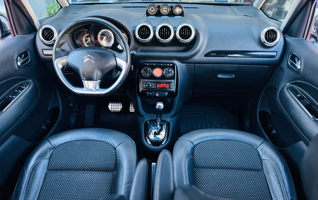 imagem-https://www.socarrao.com.br/sc-vehicle-images-prod/3439570/1787688004491-gb-1bd8deb.jpeg