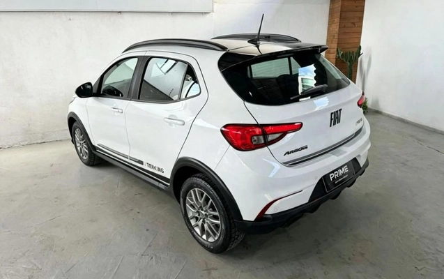 imagem-https://www.socarrao.com.br/sc-vehicle-images-prod/3439617/1788543176265-gb-d96fc16.jpeg