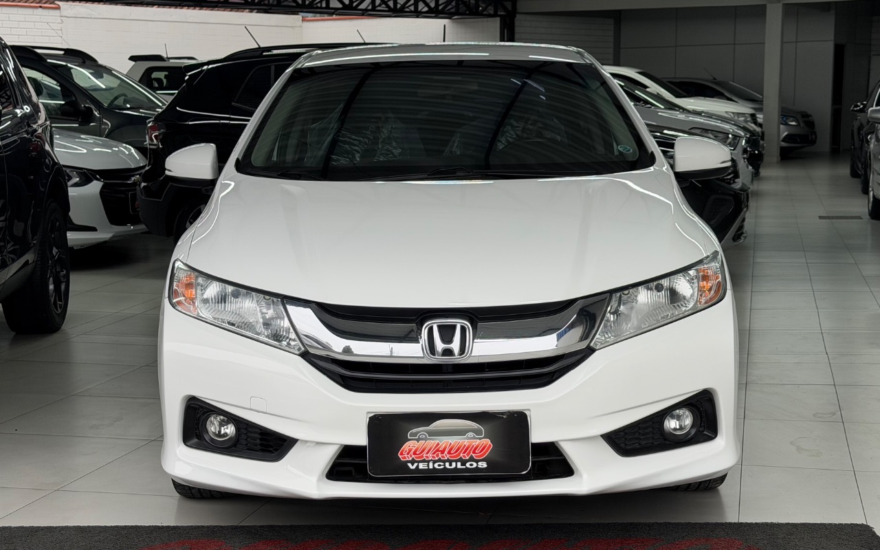 imagem-https://www.socarrao.com.br/sc-vehicle-images-prod/3439702/1787688410287-SU1HXzMxMjEuanBlZw.jpeg