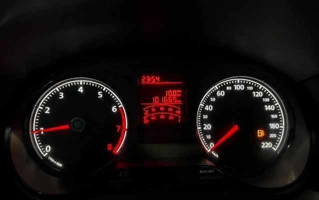imagem-https://www.socarrao.com.br/sc-vehicle-images-prod/3439706/1789389832627-8416267_15_B_c6d17c749e.jpeg