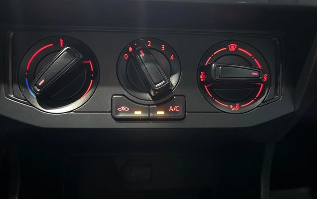 imagem-https://www.socarrao.com.br/sc-vehicle-images-prod/3439706/1789389832633-8416267_16_B_6955ad1d9d.jpeg