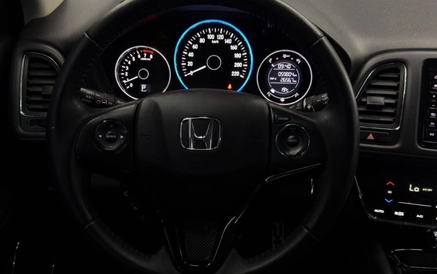 imagem-https://www.socarrao.com.br/sc-vehicle-images-prod/3439722/1789565867020-gb-8a45a37.jpeg
