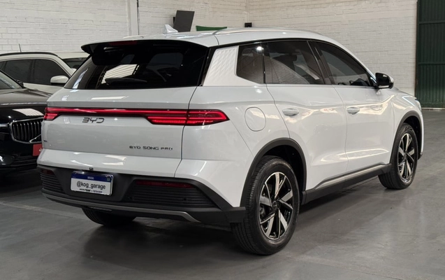 imagem-https://www.socarrao.com.br/sc-vehicle-images-prod/3439897/1787688762237-vehicle_image_1787688731_6cdfb82d07a8eb50716728ebd9e4d4ef.jpeg