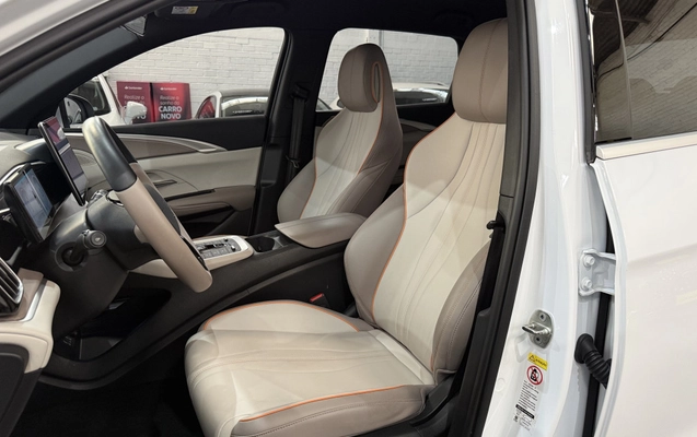 imagem-https://www.socarrao.com.br/sc-vehicle-images-prod/3439897/1787688762245-vehicle_image_1787688754_37b2430b7a2528b93a8d82098ba320d4.jpeg