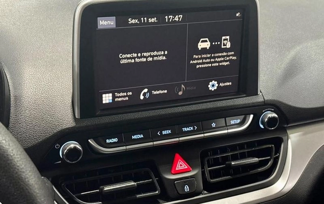 imagem-https://www.socarrao.com.br/sc-vehicle-images-prod/3439943/1789642984756-8407201_11_B_a10f28257e.jpeg