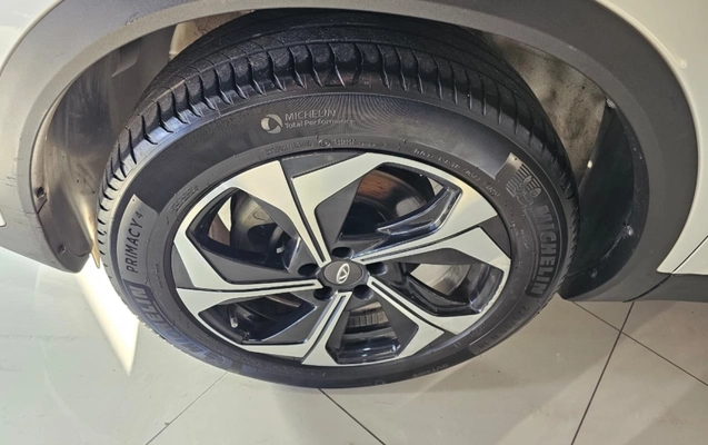 imagem-https://www.socarrao.com.br/sc-vehicle-images-prod/3439970/1787688881096-Vex60BaS464aGJiCE8Sb36SUur8Xf1dE.jpg
