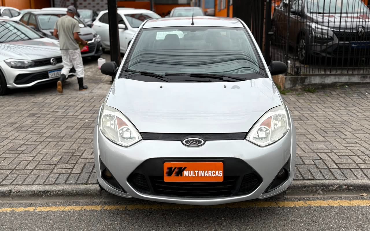 imagem-https://www.socarrao.com.br/sc-vehicle-images-prod/3439997/1787688986760-V2hhdHNBcHAgSW1hZ2UgMjAyNi0wOC0yNSBhdCAxNi40MS4zMCAoMikuanBlZw.jpeg