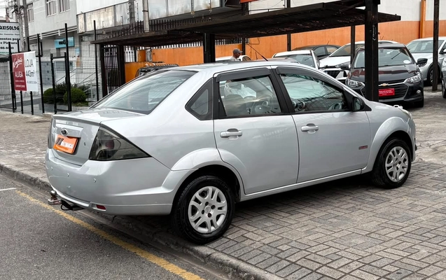 imagem-https://www.socarrao.com.br/sc-vehicle-images-prod/3439997/1787688987004-V2hhdHNBcHAgSW1hZ2UgMjAyNi0wOC0yNSBhdCAxNi40MS4zNyAoMikuanBlZw.jpeg