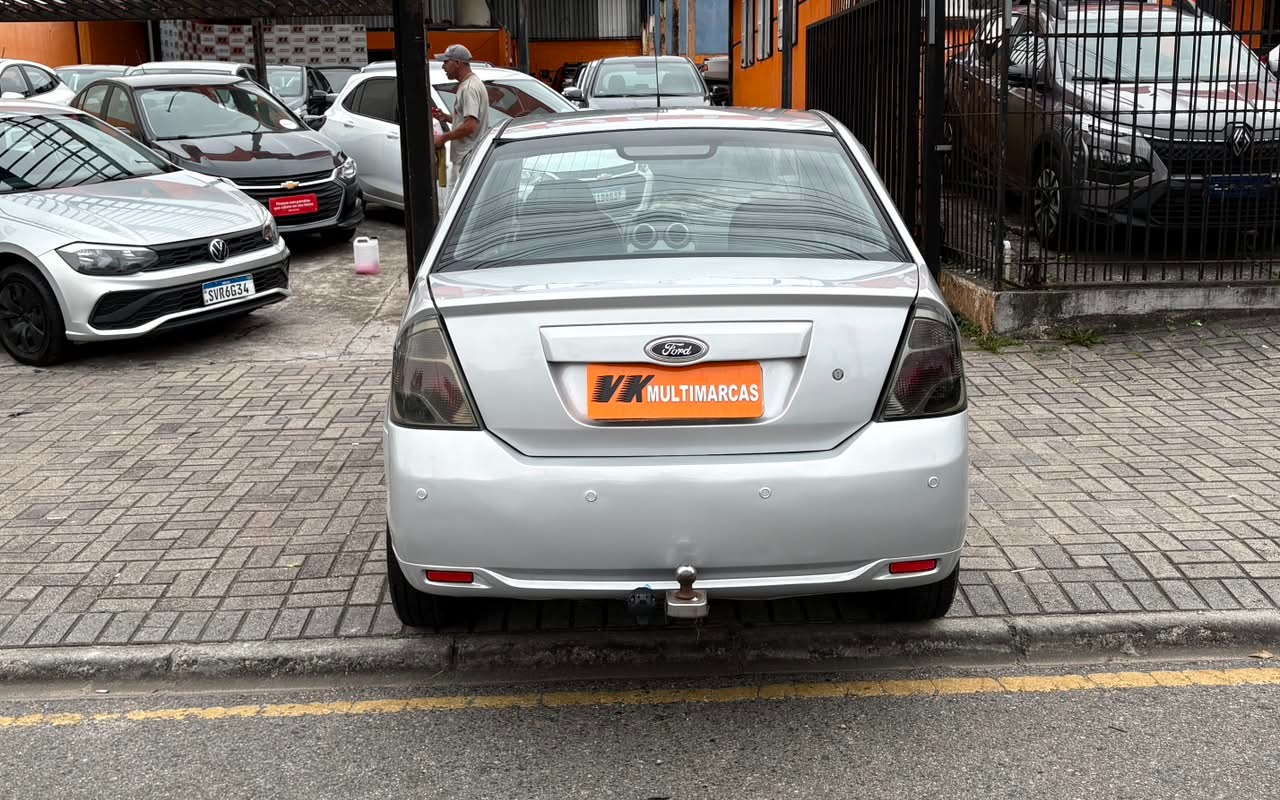 imagem-https://www.socarrao.com.br/sc-vehicle-images-prod/3439997/1787688987054-V2hhdHNBcHAgSW1hZ2UgMjAyNi0wOC0yNSBhdCAxNi40MS4zNyAoMSkuanBlZw.jpeg
