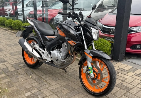 Honda CB 250 TWISTER/FLEXONE 2021 Cinza — foto 1 de 3