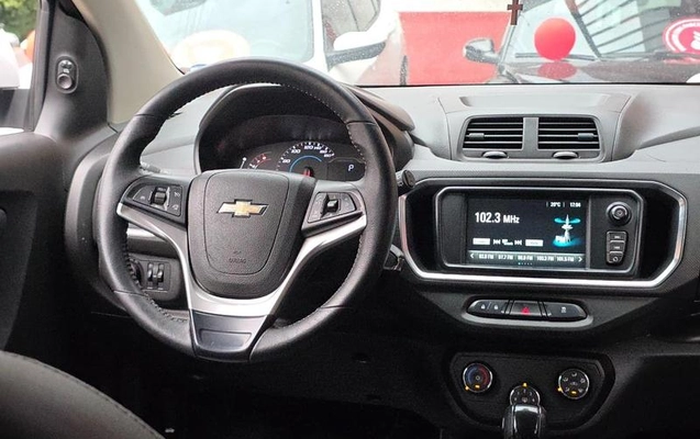 imagem-https://www.socarrao.com.br/sc-vehicle-images-prod/3440113/1789497734234-7947588_17_B_0b6efcac85.jpeg