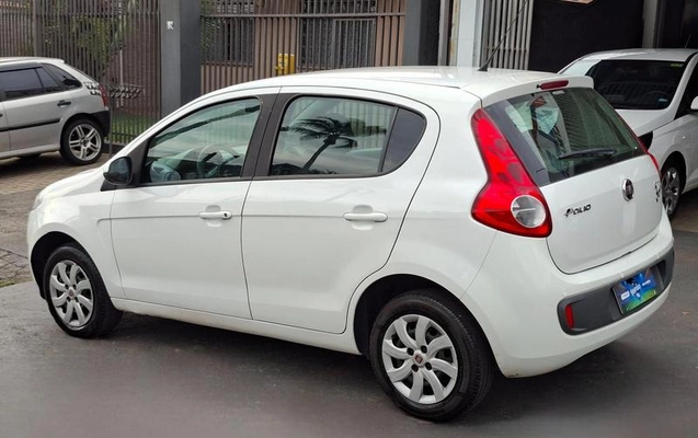 imagem-https://www.socarrao.com.br/sc-vehicle-images-prod/3440345/1790098156474-8411226_6_B_060cd32c61.jpeg