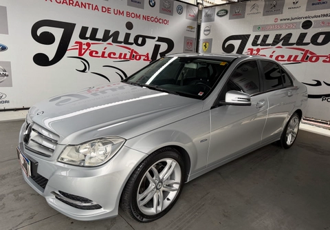 Mercedes-Benz C-180 2012 Prata — foto 1 de 3