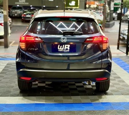 imagem-https://www.socarrao.com.br/sc-vehicle-images-prod/3440503/1787690068342-8361122_5_B_e6680a7997.jpeg