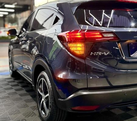 imagem-https://www.socarrao.com.br/sc-vehicle-images-prod/3440503/1787690068345-8361122_7_B_ae29061f75.jpeg