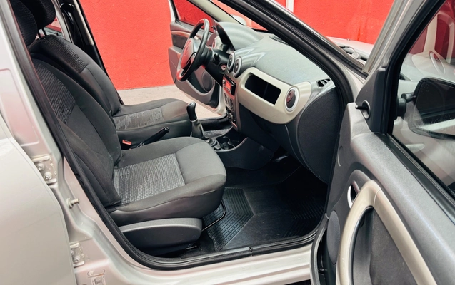 imagem-https://www.socarrao.com.br/sc-vehicle-images-prod/3440509/1787690055330-SU1HXzcxODkuanBlZw.jpeg
