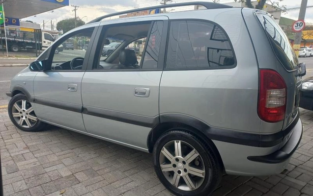 imagem-https://www.socarrao.com.br/sc-vehicle-images-prod/3440551/1788899304891-8416588_1_B_4462027d2f.jpeg