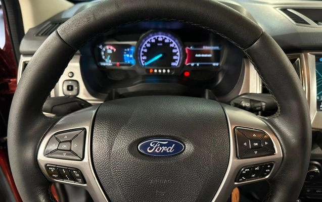 imagem-https://www.socarrao.com.br/sc-vehicle-images-prod/3440560/1787690616477-1ece4e2b0b39427292f73dc788d23e65_1787690598851.jpg