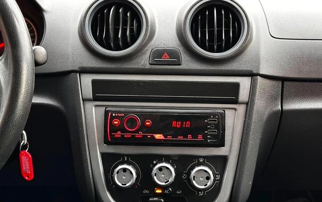 imagem-https://www.socarrao.com.br/sc-vehicle-images-prod/3440701/1787690831284-8313727_8_B_9b7ab647d0.jpeg