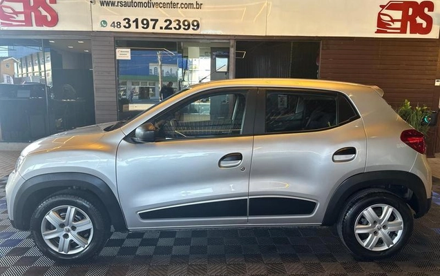 imagem-https://www.socarrao.com.br/sc-vehicle-images-prod/3440792/1787690932561-8285932_3_B_cf28bc85ba.jpeg