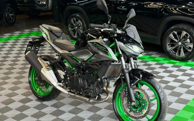 imagem-https://www.socarrao.com.br/sc-vehicle-images-prod/3440884/1787691064149-8414210_12_B_5ae8110712.jpeg