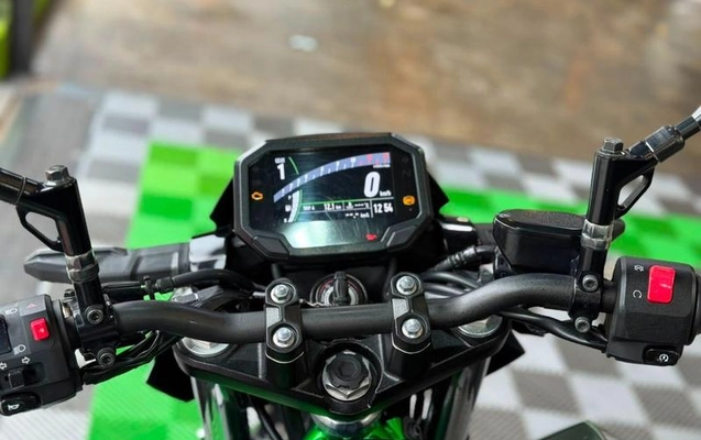 imagem-https://www.socarrao.com.br/sc-vehicle-images-prod/3440884/1787691064153-8414210_1_B_2ffb2db5b9.jpeg