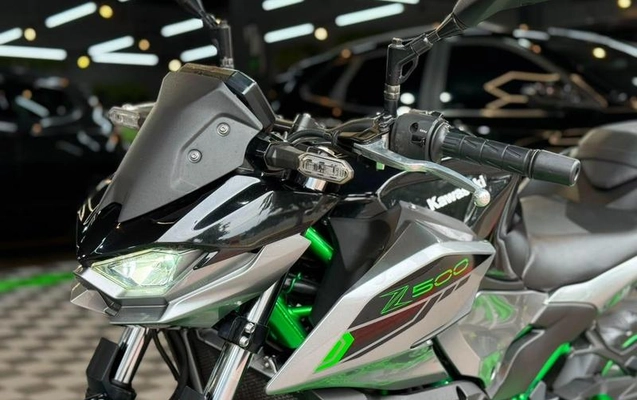 imagem-https://www.socarrao.com.br/sc-vehicle-images-prod/3440884/1787691064155-8414210_1_B_e99dde678d.jpeg
