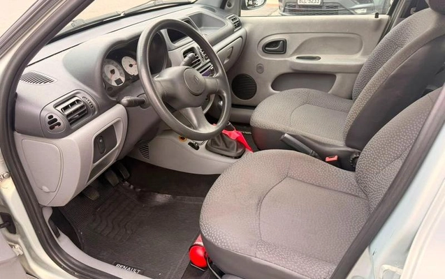 imagem-https://www.socarrao.com.br/sc-vehicle-images-prod/3440910/1787693281218-8416668_7_B_0b39671aae.jpeg