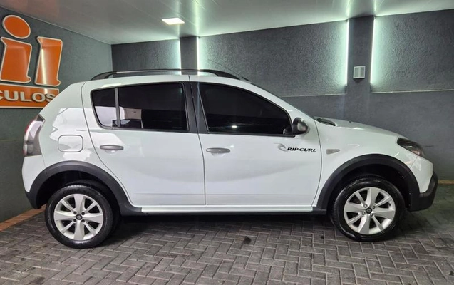 imagem-https://www.socarrao.com.br/sc-vehicle-images-prod/3440916/1787691472658-8372446_2_B_c9a20c1bae.jpeg