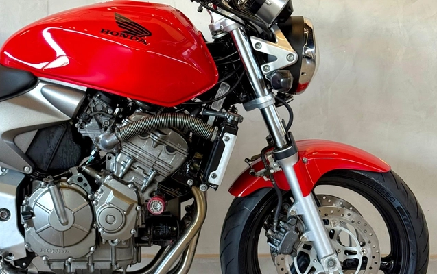 imagem-https://www.socarrao.com.br/sc-vehicle-images-prod/3440920/1787691583702-V2hhdHNBcHAgSW1hZ2UgMjAyNi0wOC0yNSBhdCAxMC4wNC4xMC5qcGVn.jpeg