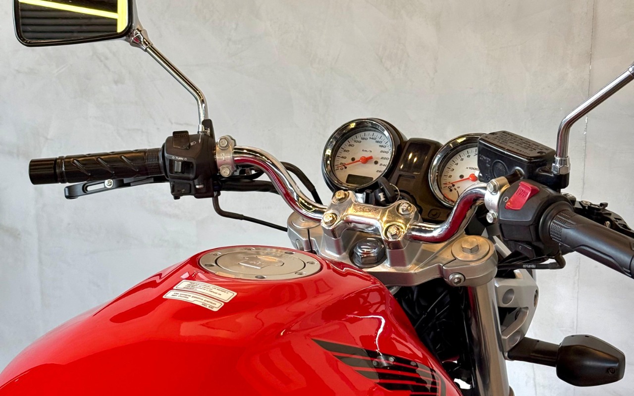 imagem-https://www.socarrao.com.br/sc-vehicle-images-prod/3440920/1787691584345-V2hhdHNBcHAgSW1hZ2UgMjAyNi0wOC0yNSBhdCAxMC4wNC4xMy5qcGVn.jpeg