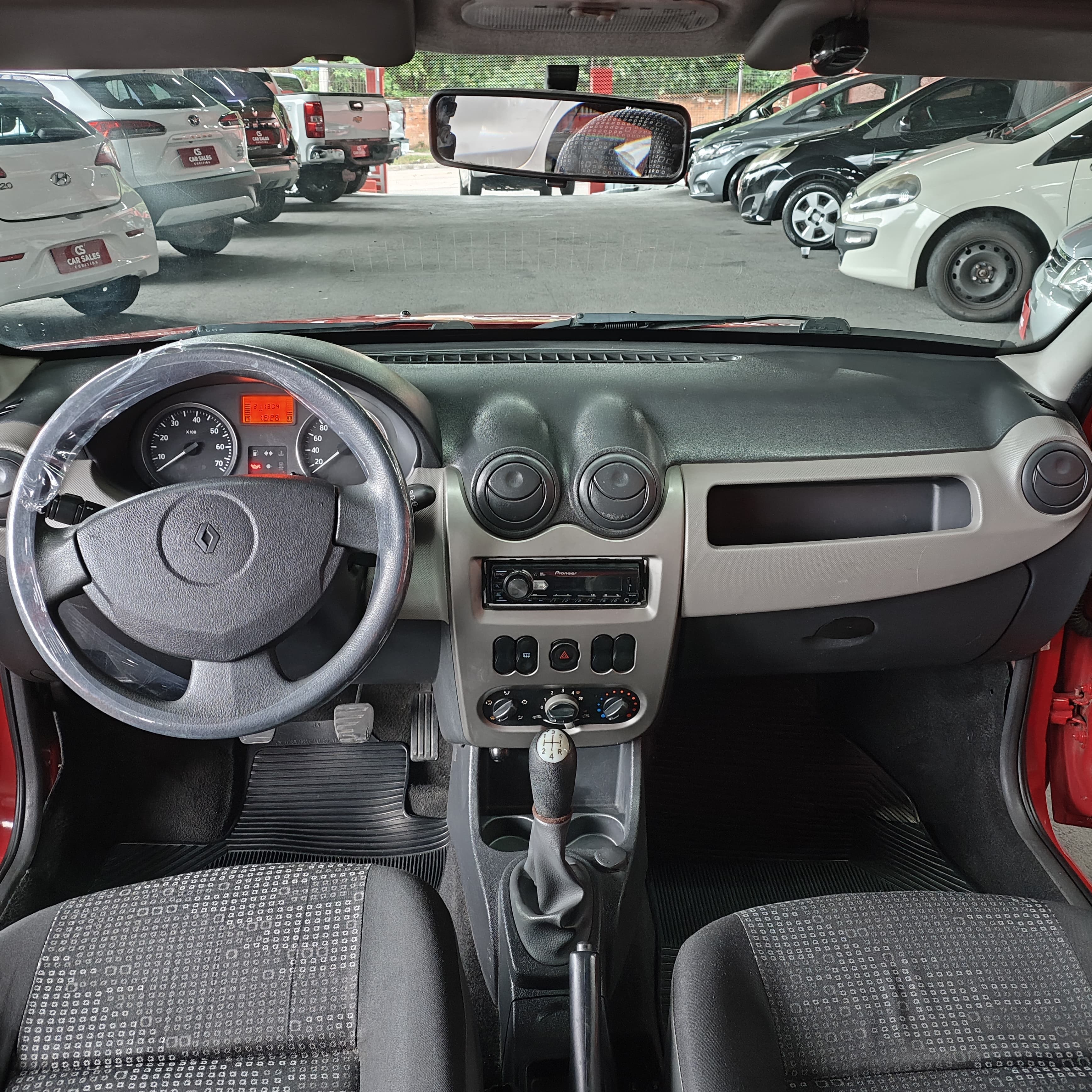 imagem-https://www.socarrao.com.br/sc-vehicle-images-prod/3441/1769987755481-6886846OR_1756594698_46_700.jpg