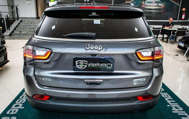 imagem-https://www.socarrao.com.br/sc-vehicle-images-prod/3441189/1788277955196-8416769_10_B_2db3300c79.jpeg