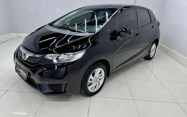 imagem-https://www.socarrao.com.br/sc-vehicle-images-prod/3441229/1788569360678-5357780_0_B_27948069cf.jpeg