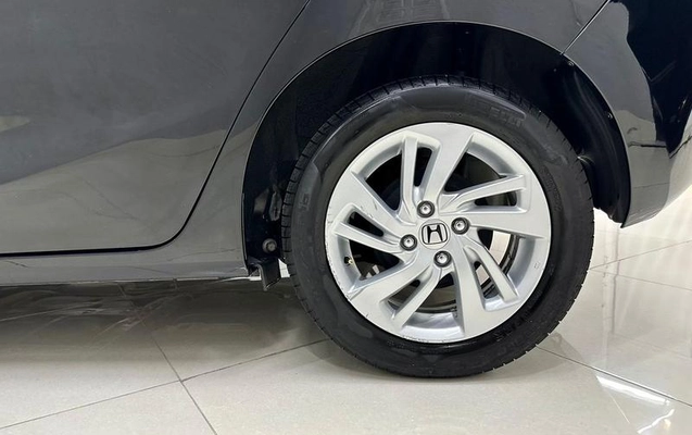imagem-https://www.socarrao.com.br/sc-vehicle-images-prod/3441229/1788569360714-5357780_15_B_e5d3c9b788.jpeg
