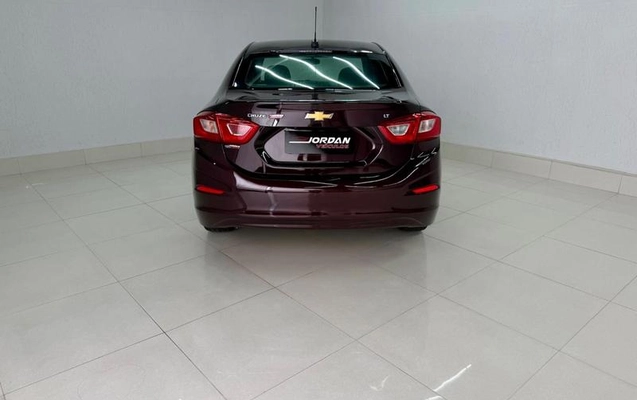 imagem-https://www.socarrao.com.br/sc-vehicle-images-prod/3441230/1789160504184-8356292_7_B_cb606b5f5d.jpeg