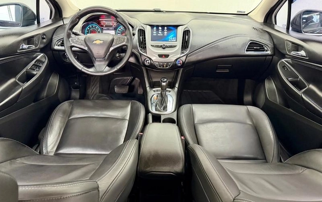 imagem-https://www.socarrao.com.br/sc-vehicle-images-prod/3441230/1789160504185-8356292_12_B_7237a1bc0c.jpeg