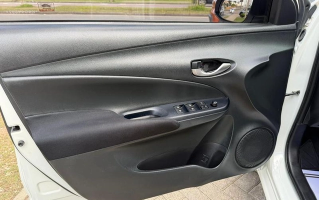 imagem-https://www.socarrao.com.br/sc-vehicle-images-prod/3441304/1789239490814-8411169_10_B_254ad2147b.jpeg