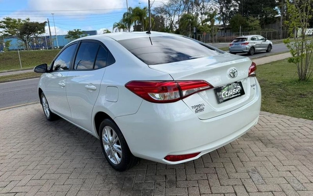 imagem-https://www.socarrao.com.br/sc-vehicle-images-prod/3441304/1789239490820-8411169_14_B_37f74c8df6.jpeg