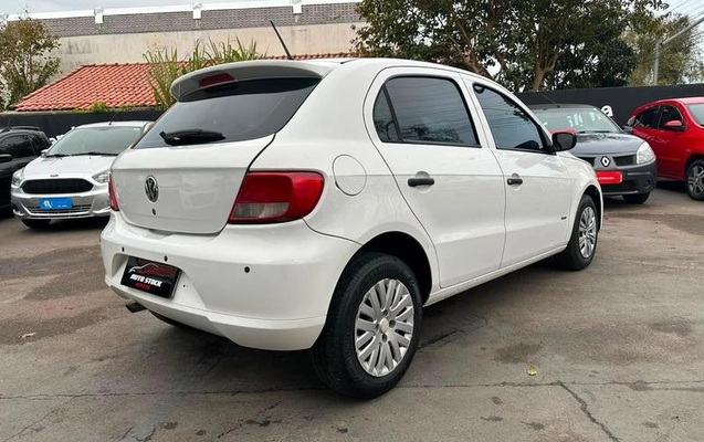 imagem-https://www.socarrao.com.br/sc-vehicle-images-prod/3441325/1789132135058-8416782_4_B_7e3f75e615.jpeg