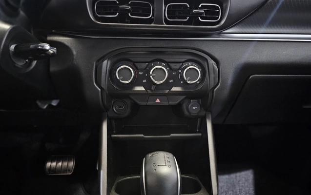 imagem-https://www.socarrao.com.br/sc-vehicle-images-prod/3441409/1787693072693-1_064057.jpg
