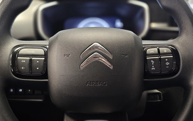 imagem-https://www.socarrao.com.br/sc-vehicle-images-prod/3441442/1787693187816-1_045253.jpg