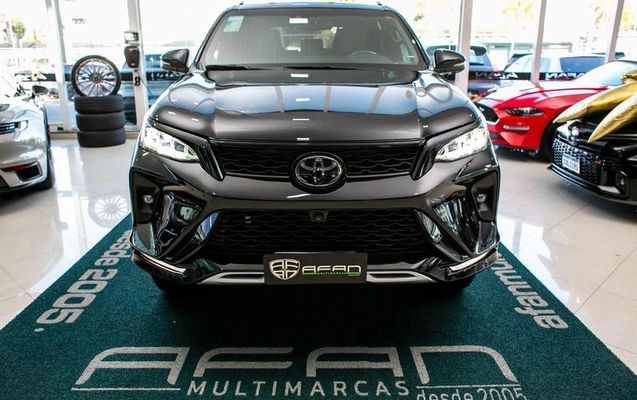 imagem-https://www.socarrao.com.br/sc-vehicle-images-prod/3441462/1788278982109-8416805_0_B_27940045a3.jpeg